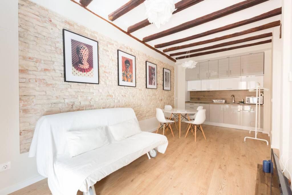 Ca2 - Apartamento Centrico De Un Dormitorio Con Opcion De Garaje サラゴサ エクステリア 写真